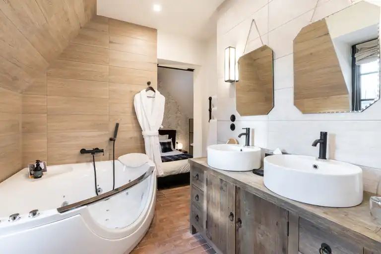 suite luxe Normandie baignoire balnéothérapie